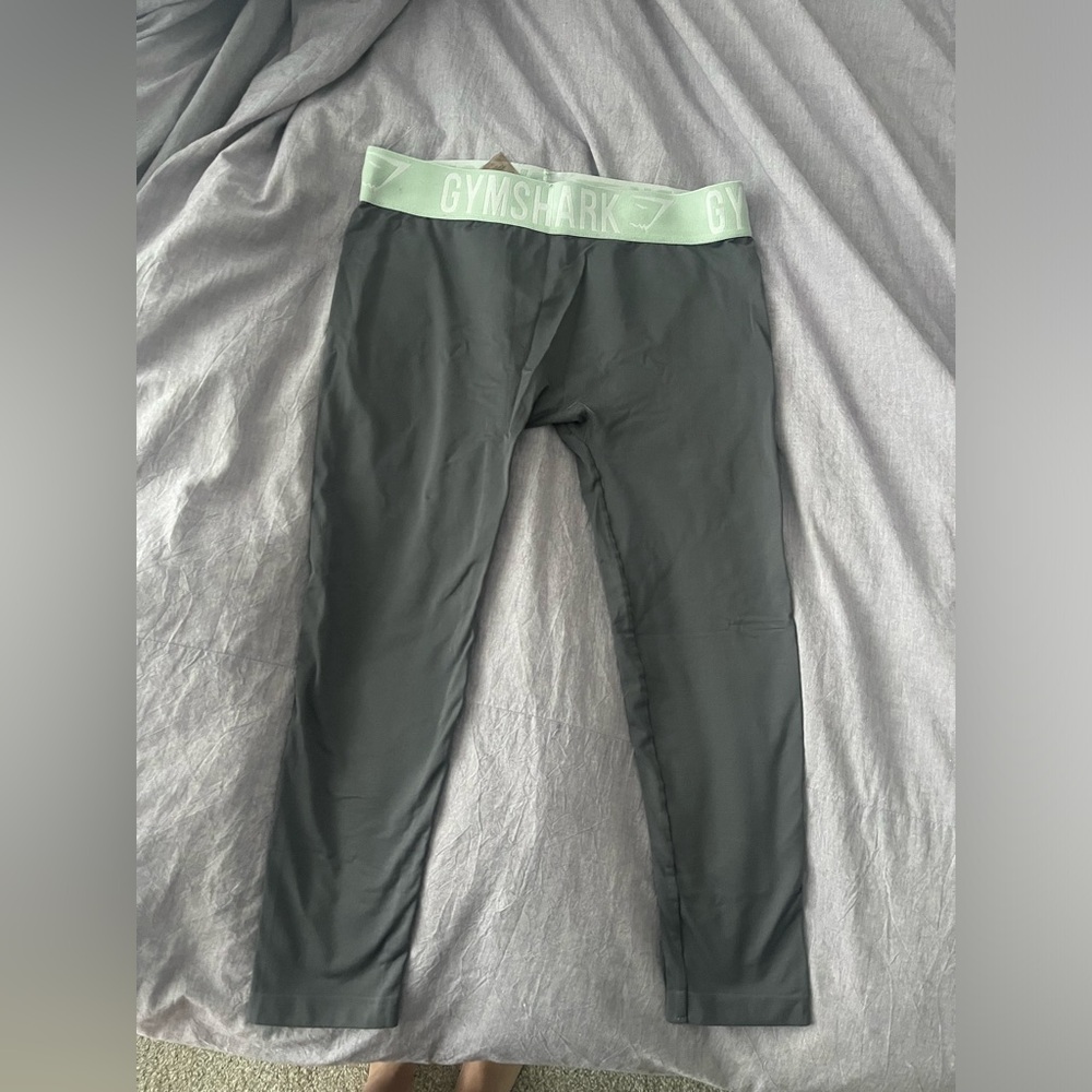Gymshark crop leggings